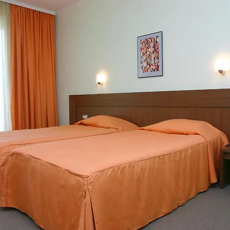 Jeravi סאני ביץ'