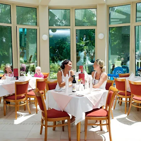 Jeravi Hotel Słoneczny Brzeg