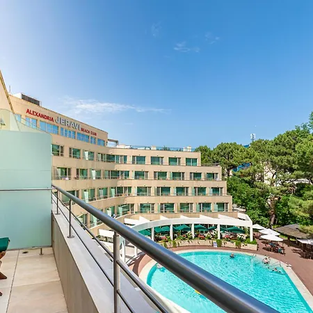 Hotel Jeravi 4*