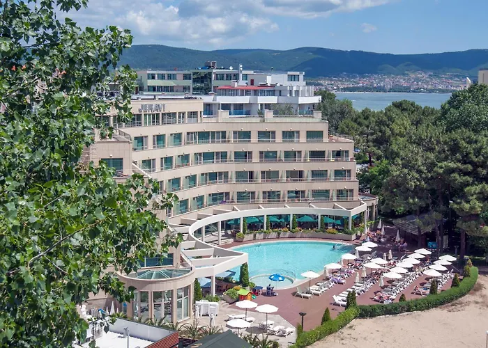 فندق Jeravi ساني بيتش